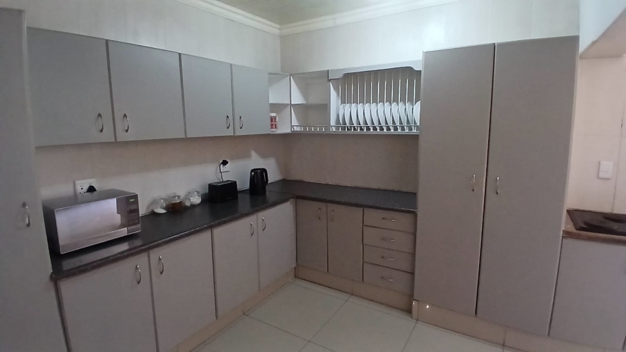 To Let 4 Bedroom Property for Rent in Fichardt Park Free State